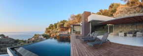 Гостиница Infinity Villa  Пломарион